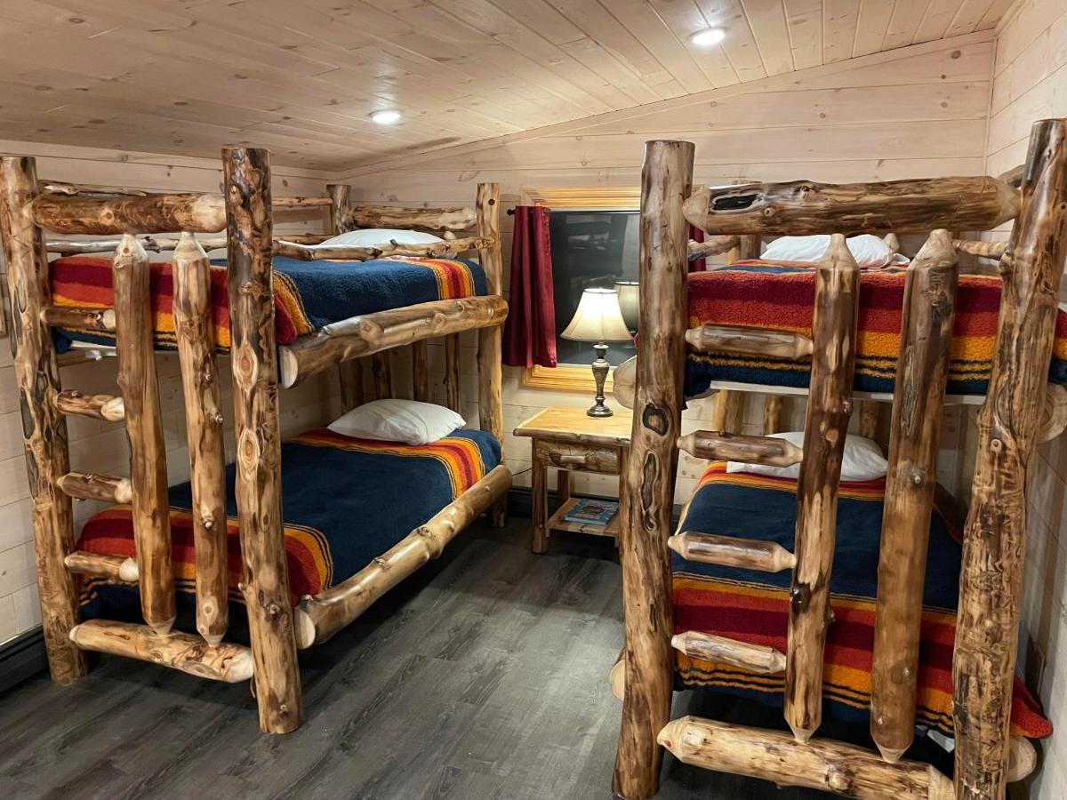 Adirondack Lake Cabins Hotel Indian Lake ภายนอก รูปภาพ