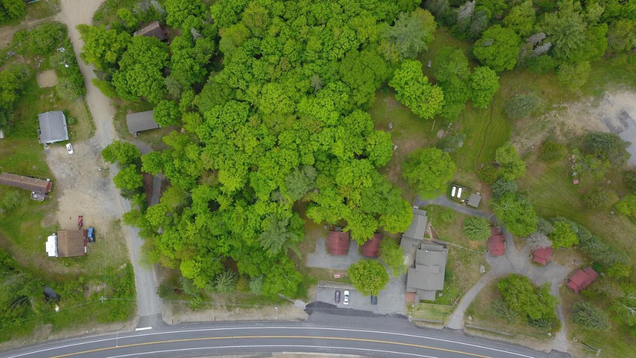 Adirondack Lake Cabins Hotel Indian Lake ภายนอก รูปภาพ